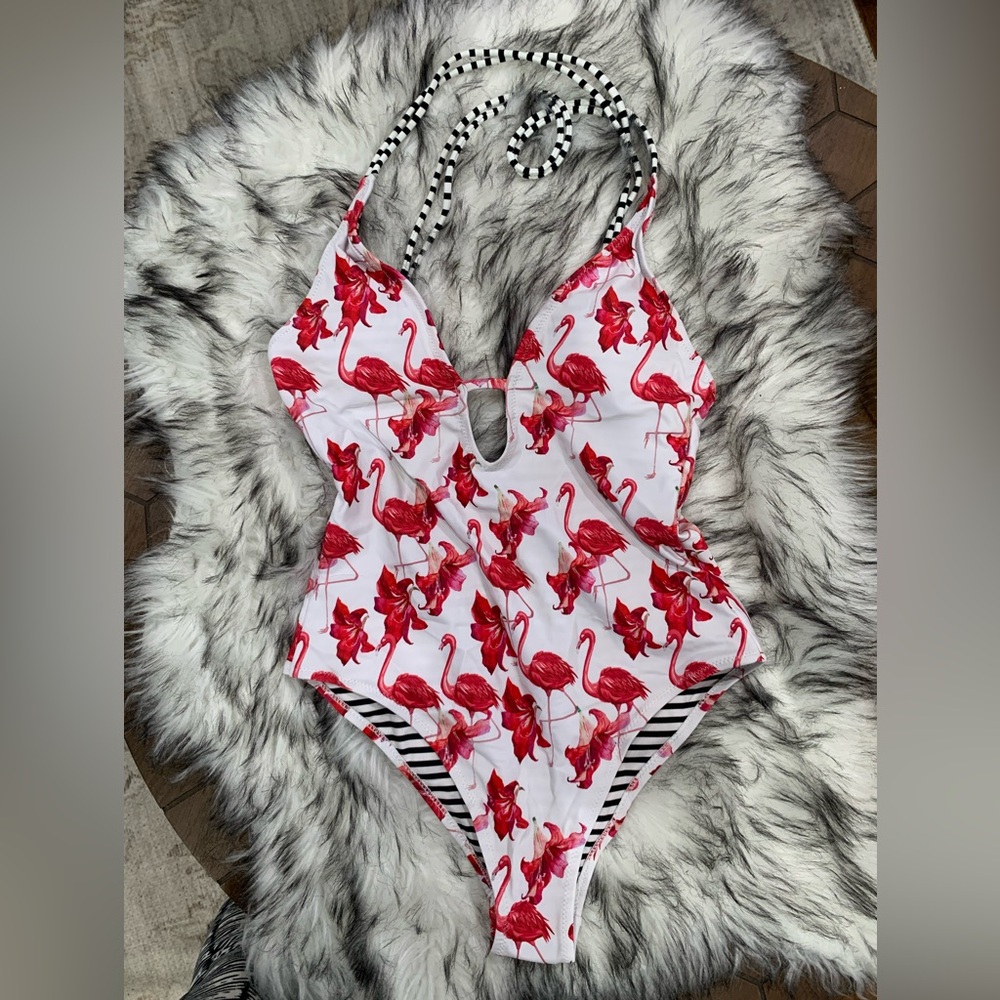 NWT Cupshe Open Back Flamingo One-Piece Swimsuit